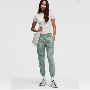 Lululemon midrise dance studio jogger